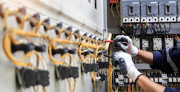 Professional Electrician technician working in Mojave, CA